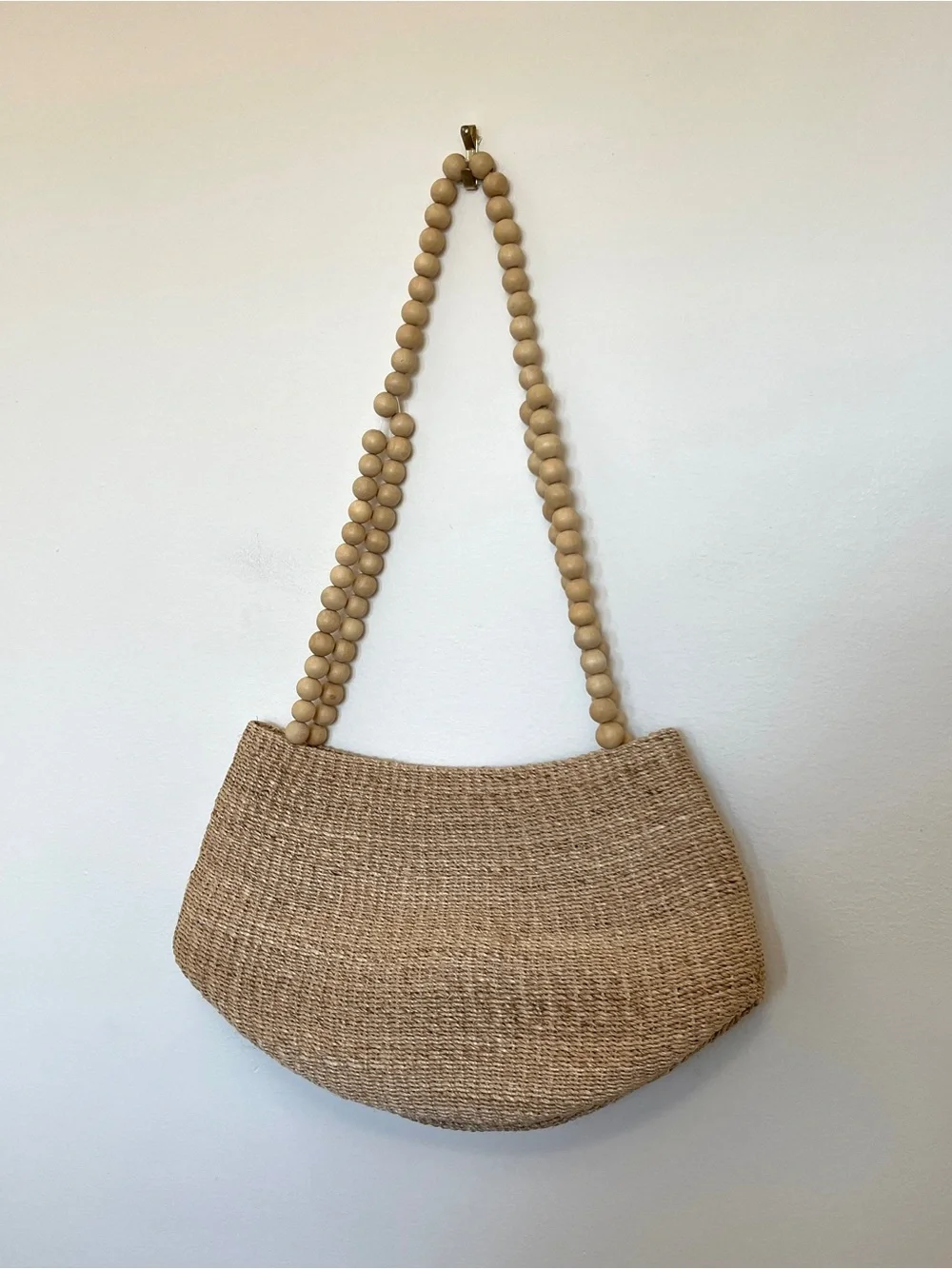 Aranaz woven bag beach holiday style Wood bead details - Picture 3 of 7